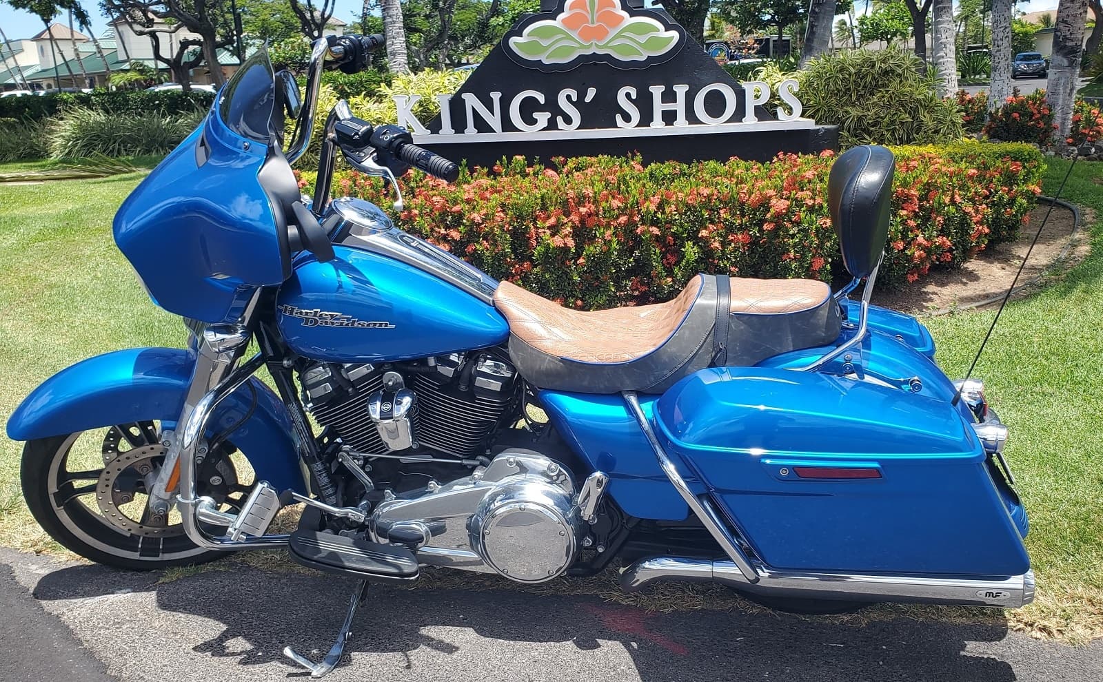 2018 Harley Street Glide w/107cu, Nav, Bluetooth, Exhaust