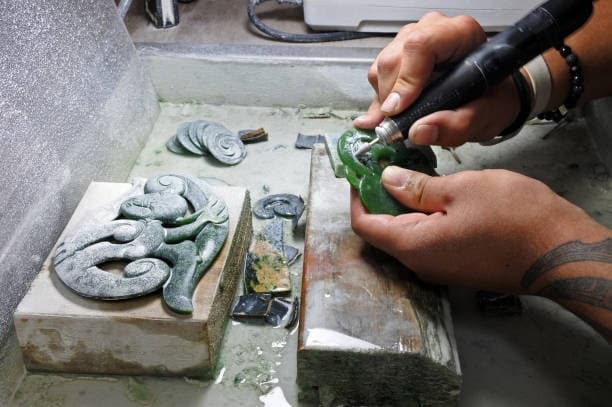 Jade Carving, Honey & Wine Tasting Private Tour
