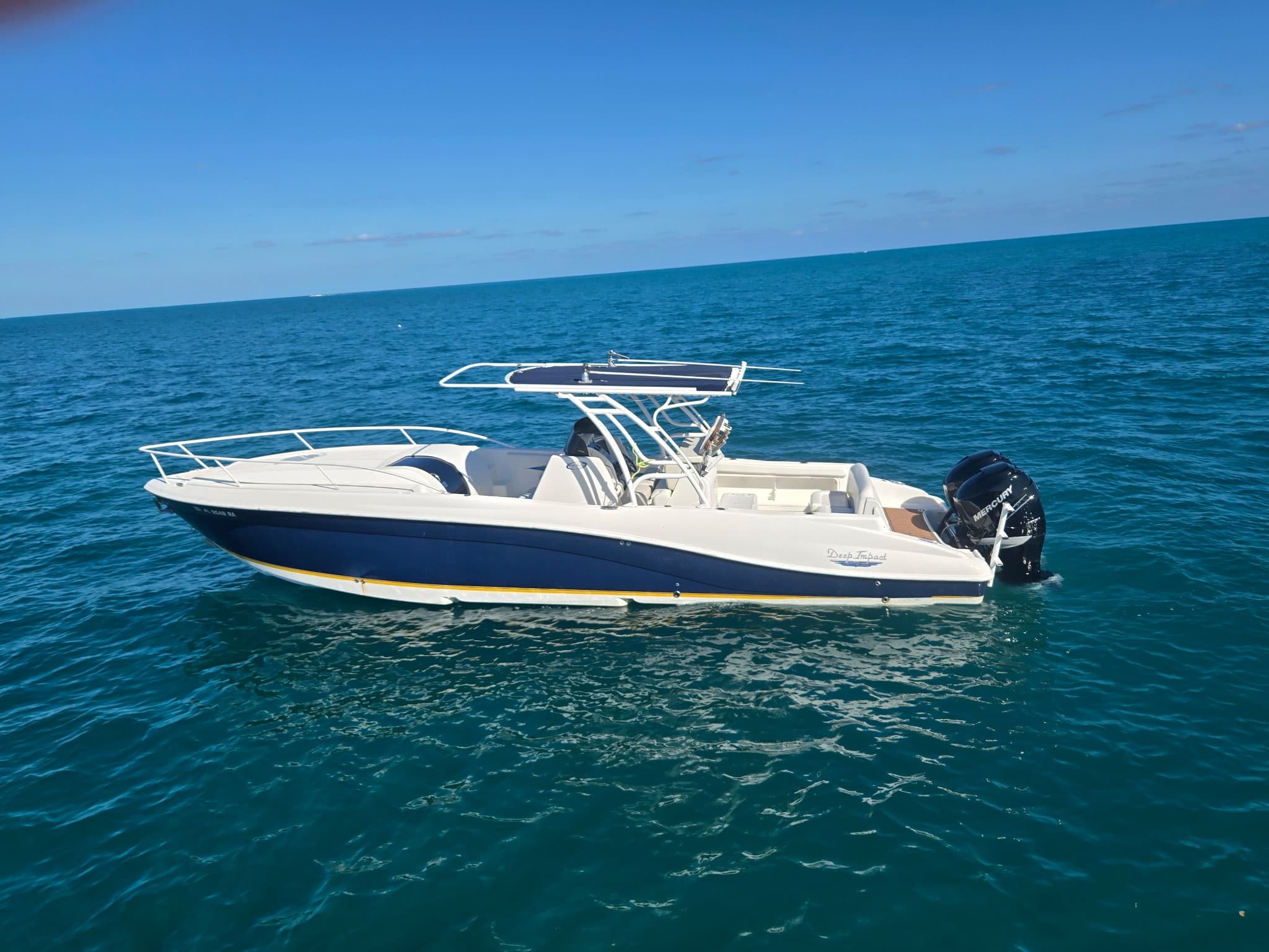 36  ft deep impact  - Center Console 12 people max