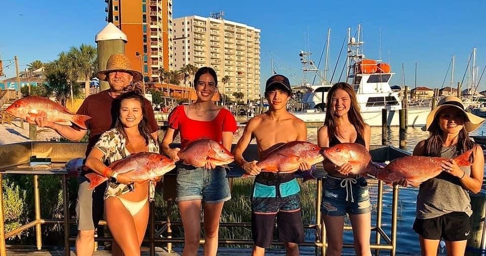 8 Hour 27' Ameracat - Gulf Offshore Fishing Trip
