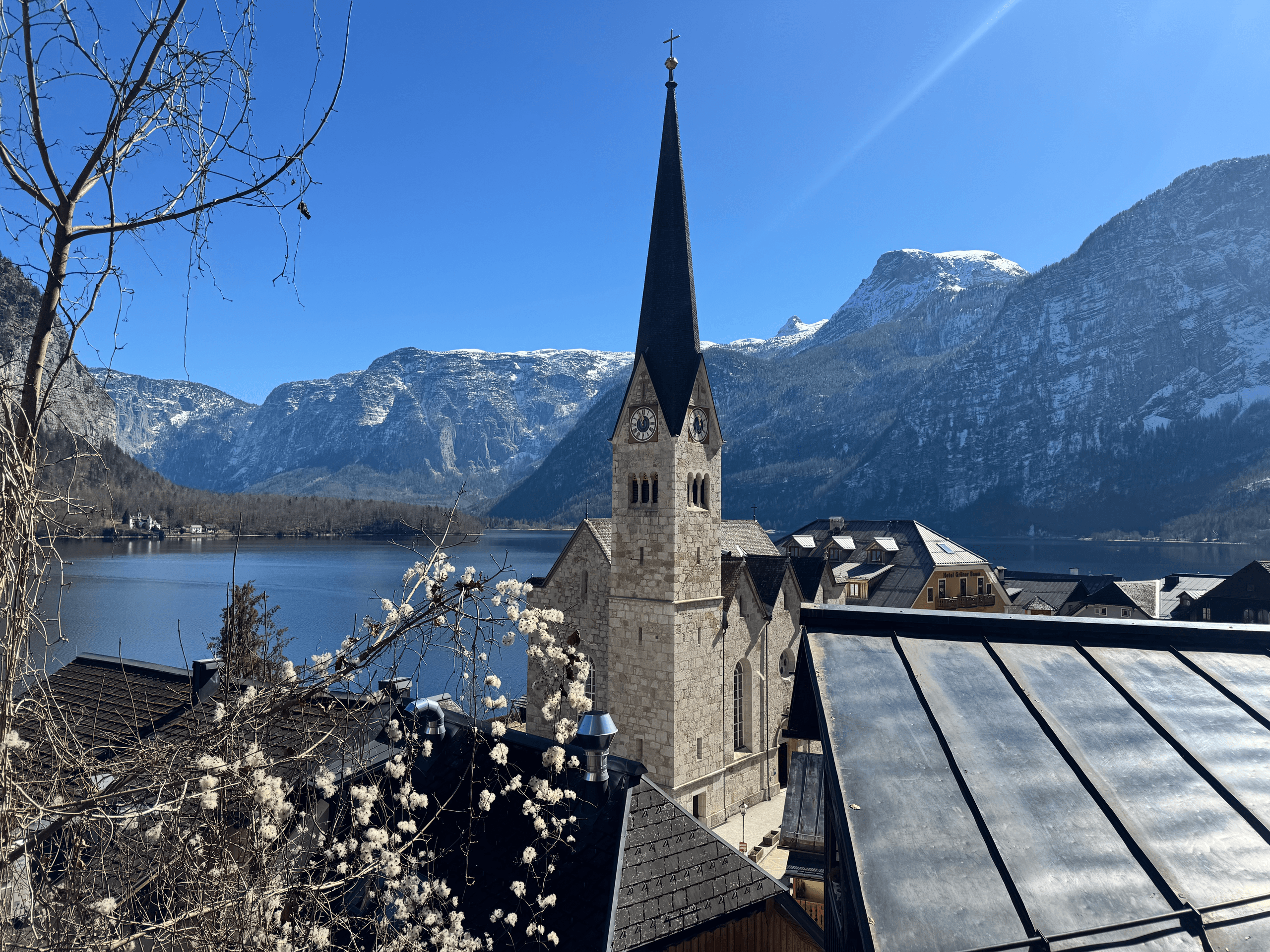 Public full day tour to Hallstatt from Salzburg