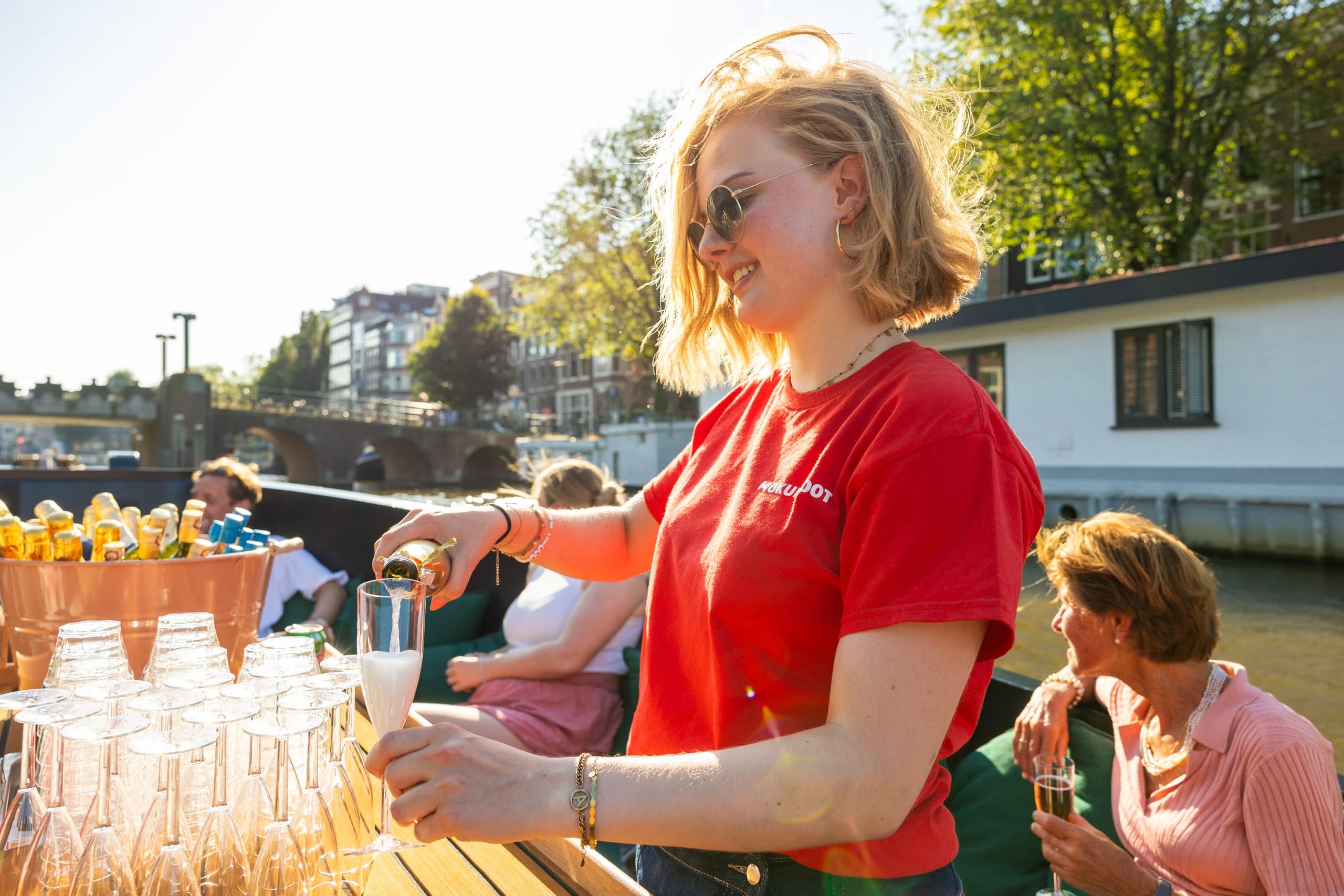 Avondrondvaart Luxe Open Sloep - Lokale Gids - Inclusief Drankjes