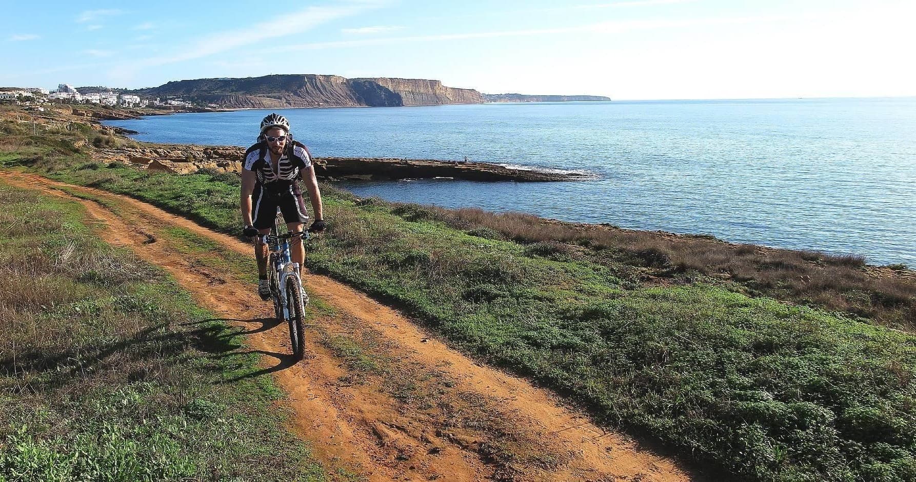 Algarve e-MTB Holiday - 2 riding days to Sagres