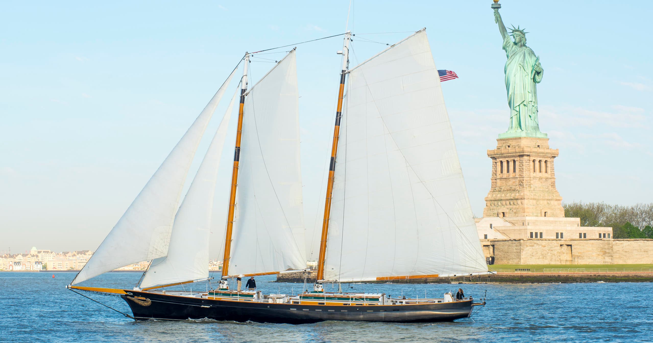 NYC Sightseeing Sail aboard America 2.0