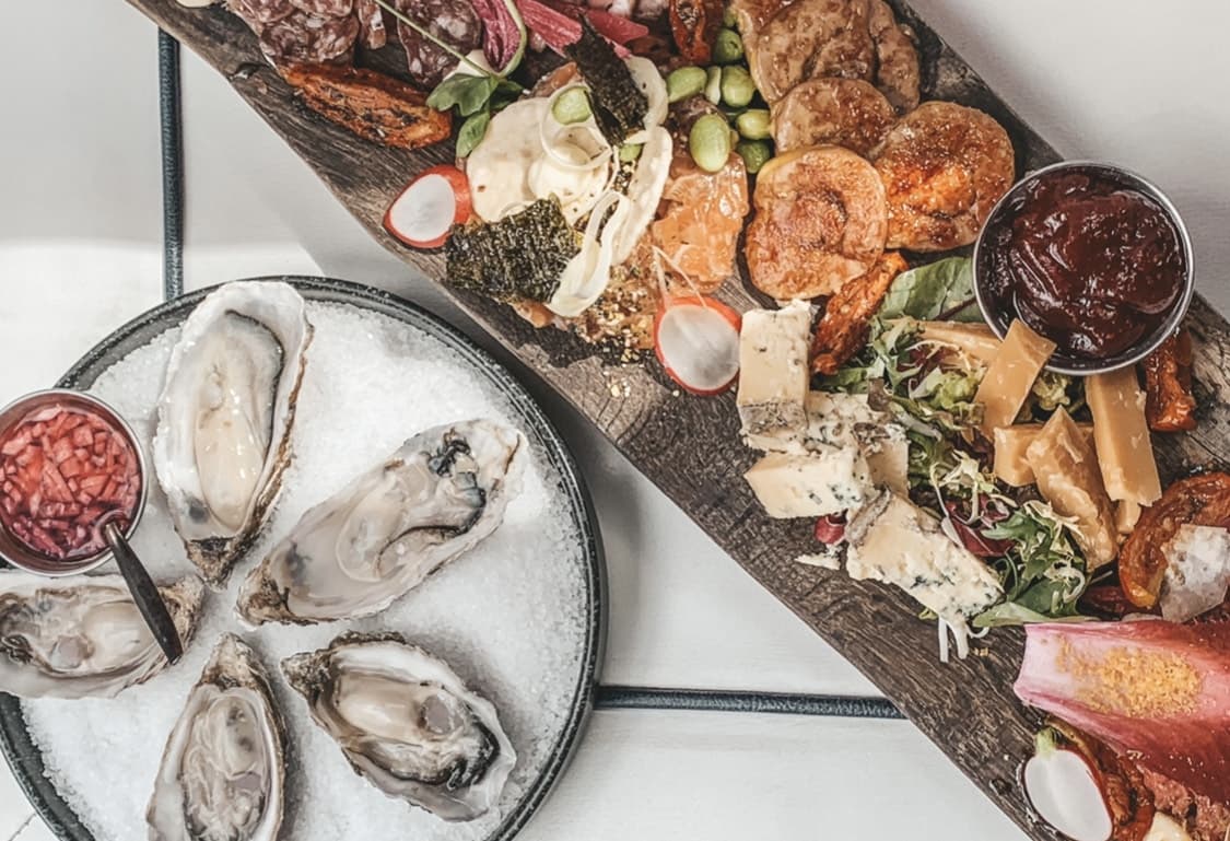 Privé rondvaart 2 uur met Bistro Twee33 a bordo