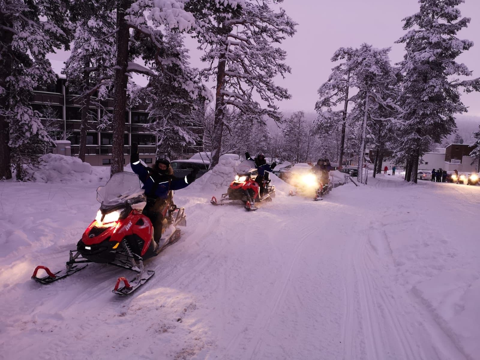 Snowmobile Sightseeing safari, 1 h
