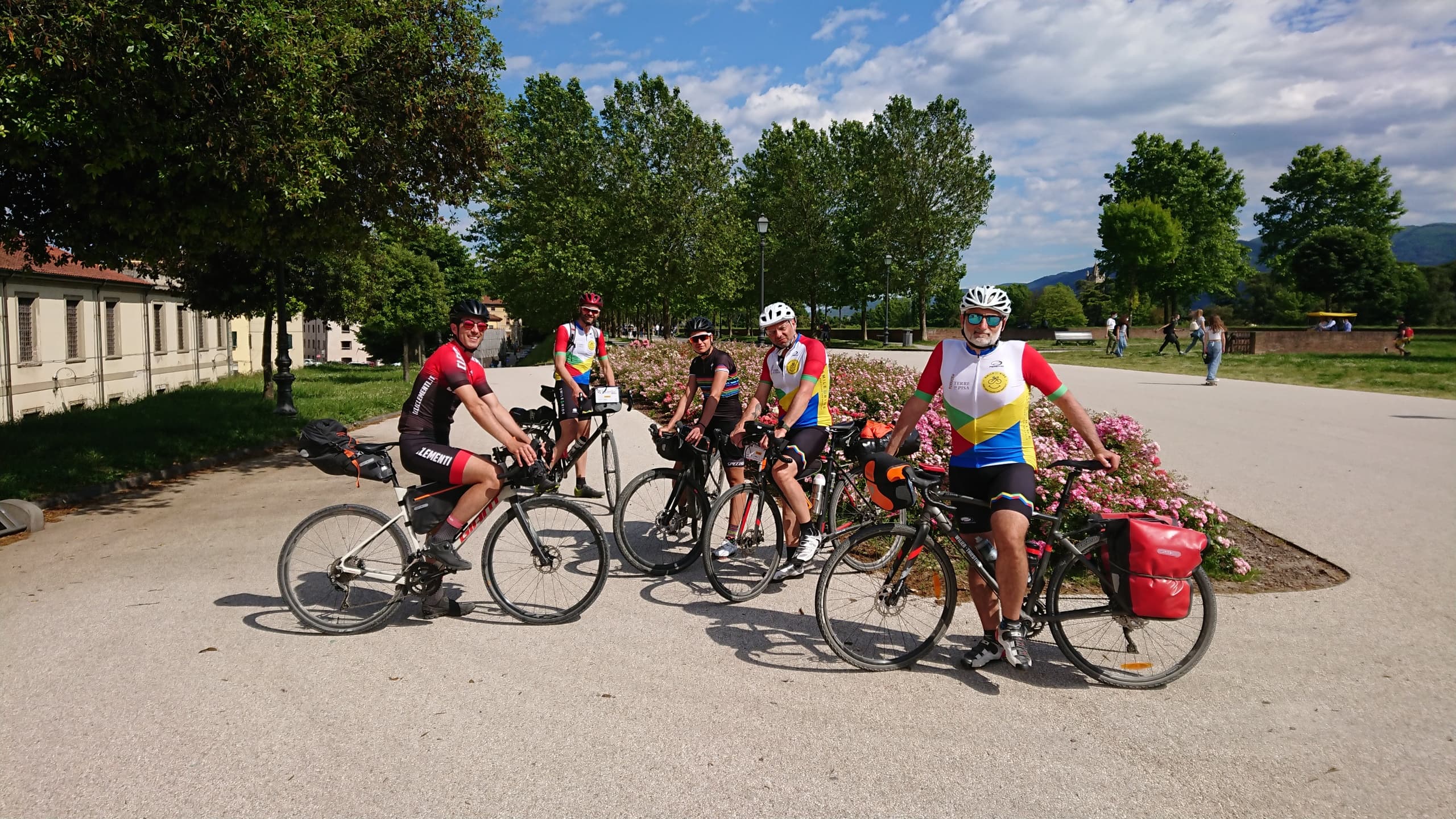 Da Pisa a Lucca - Tour con App + Itinerario