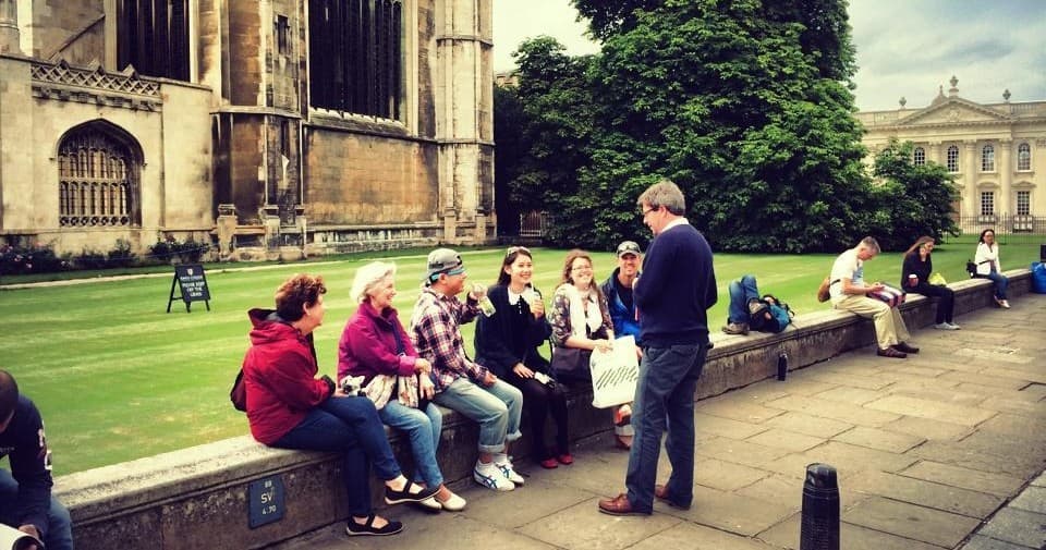Private • Combined Cambridge University Walking & Punting Tour Led By University Alumni