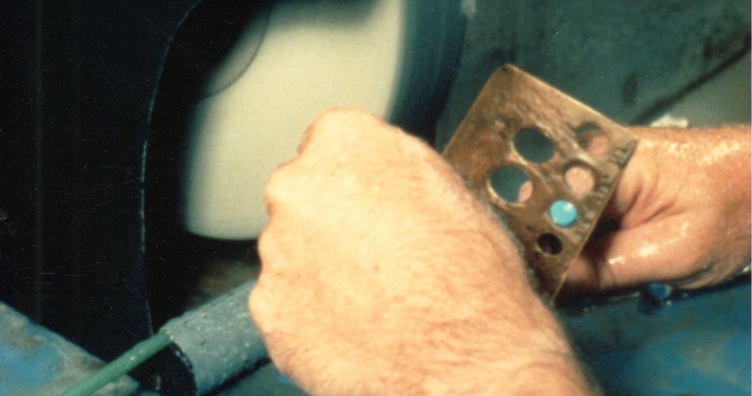 Turquoise Cutting Demonstration