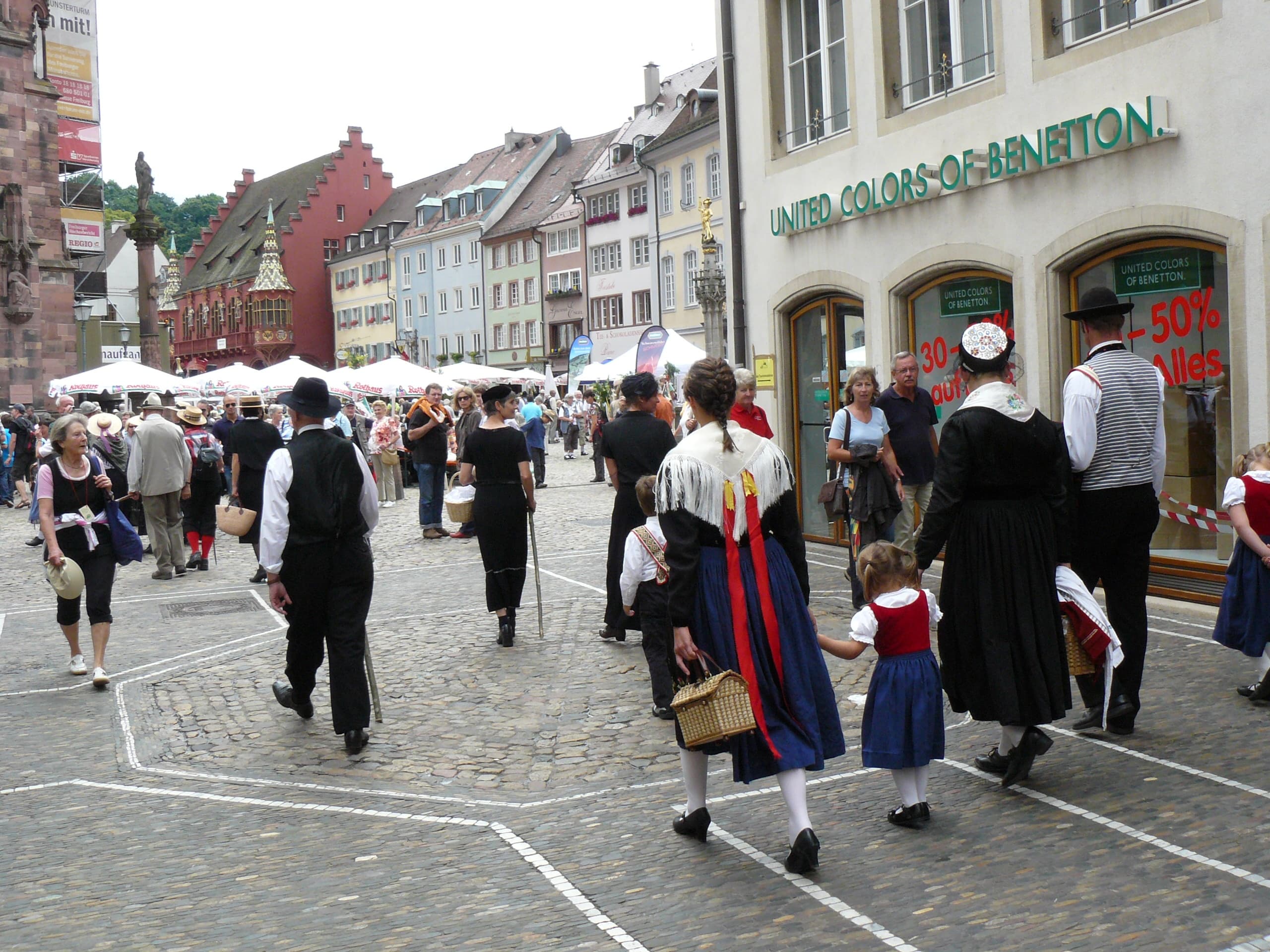 Stadtführung zu Fuß - Jung & Alt!