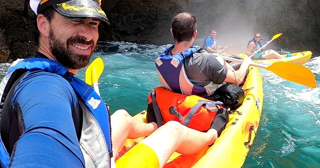 Kayak in Caves in Mogan