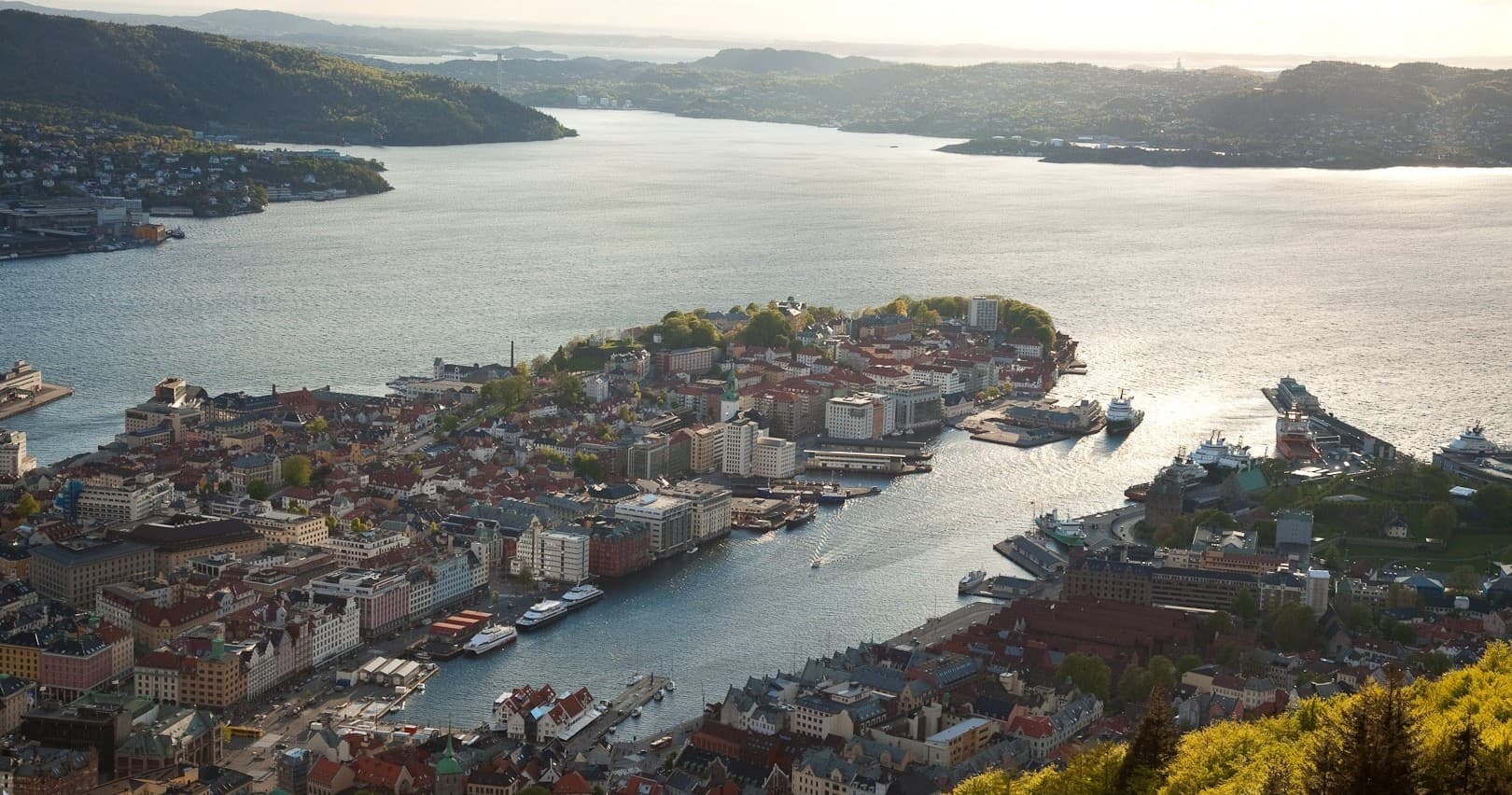 PRIVATE TOUR: Bergen city sightseeing, 5 hours