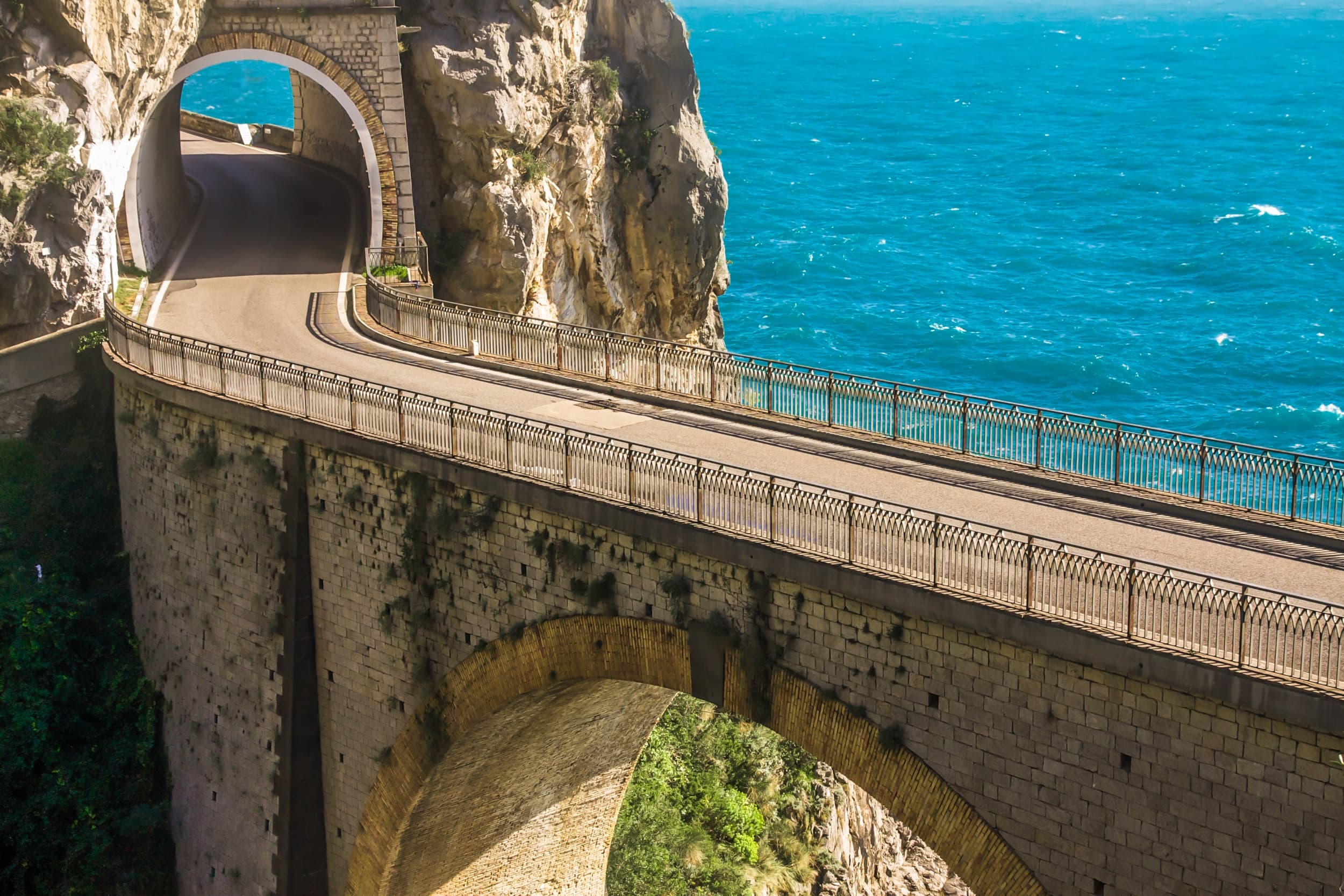 Transfer from Naples to Amalfi Coast or Sorrento