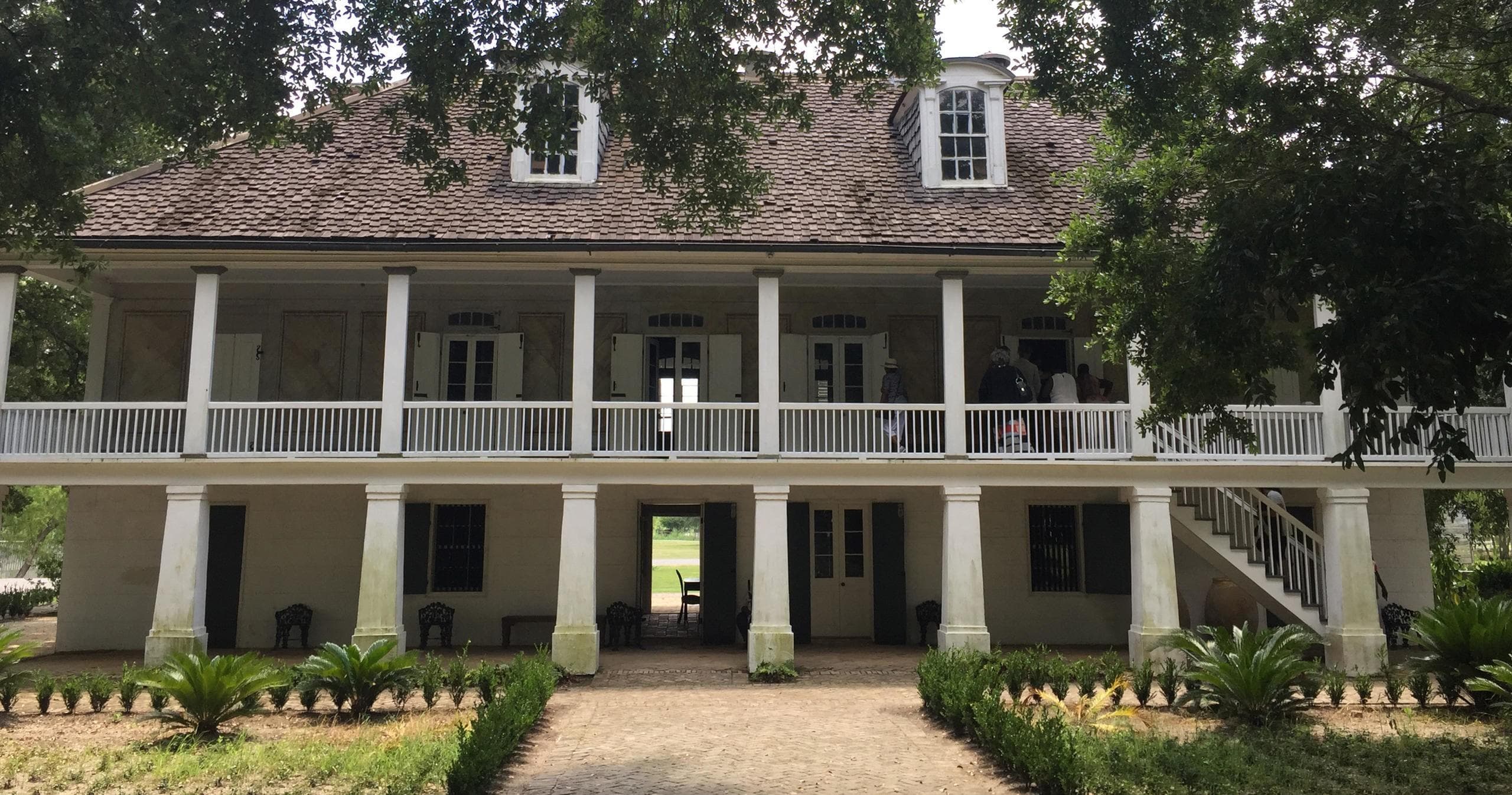Whitney Plantation Tour with Transportation