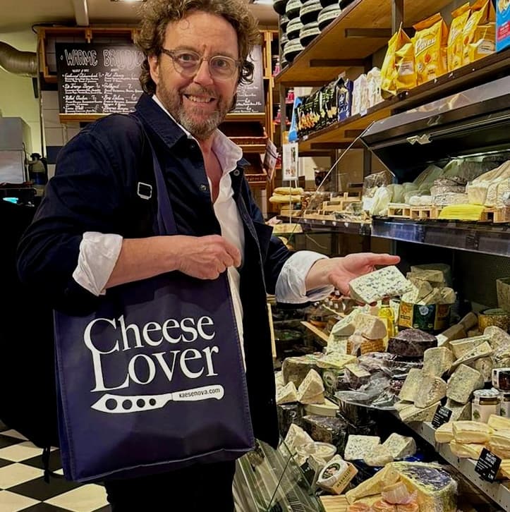 Public Midweek Cheese Shopping Walk & 300 year old Tavern Workshop