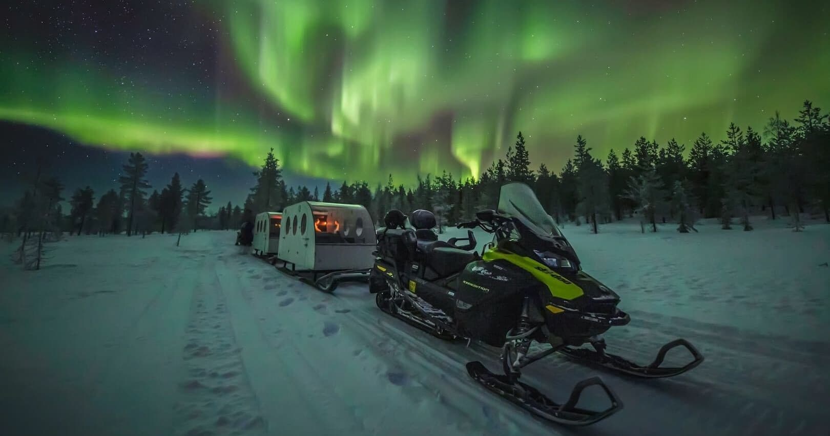 [A3] Aurora Hunting by Heated Sleigh (3h)
