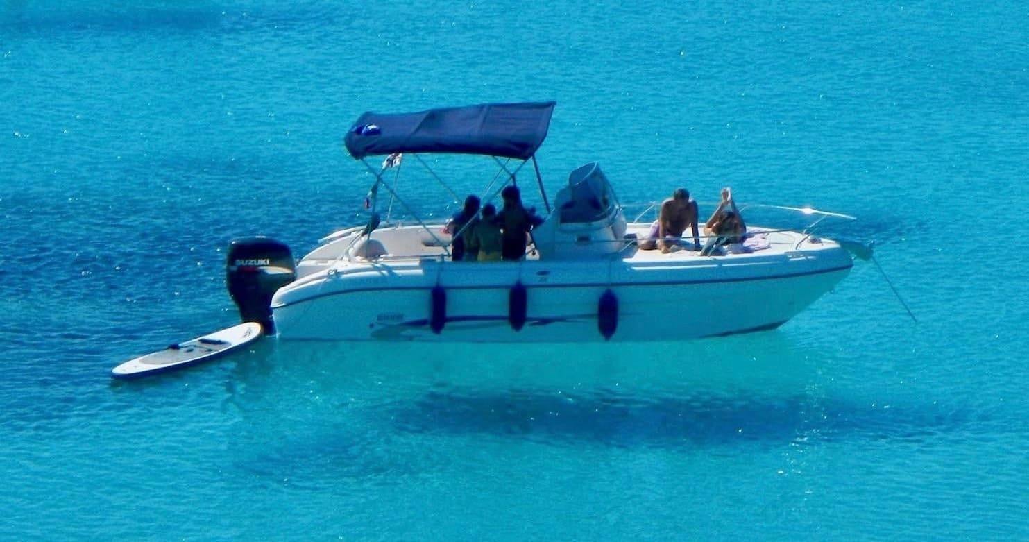 Private Sundeck Boat Tour