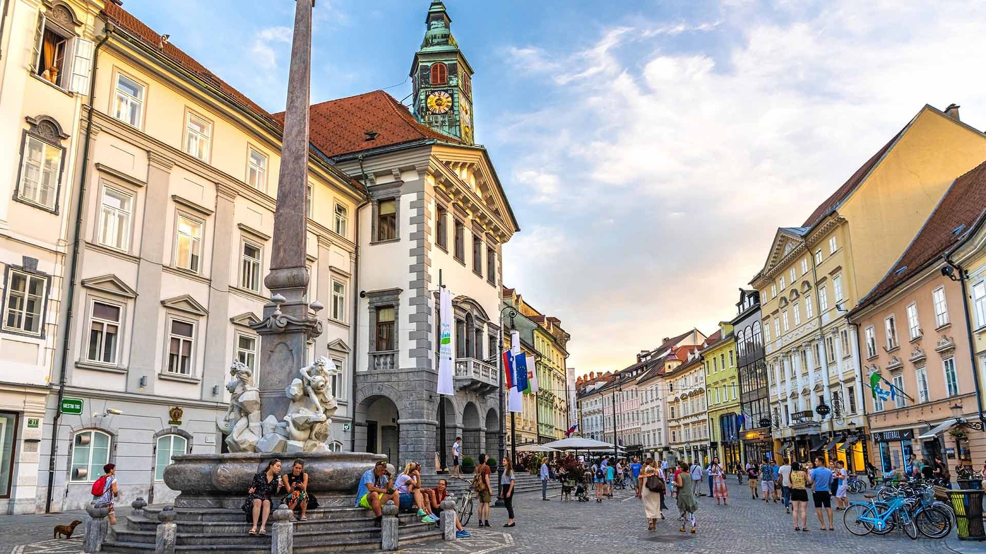 Staro mestno jedro Ljubljane in Ljubljanski grad - privatni ogled