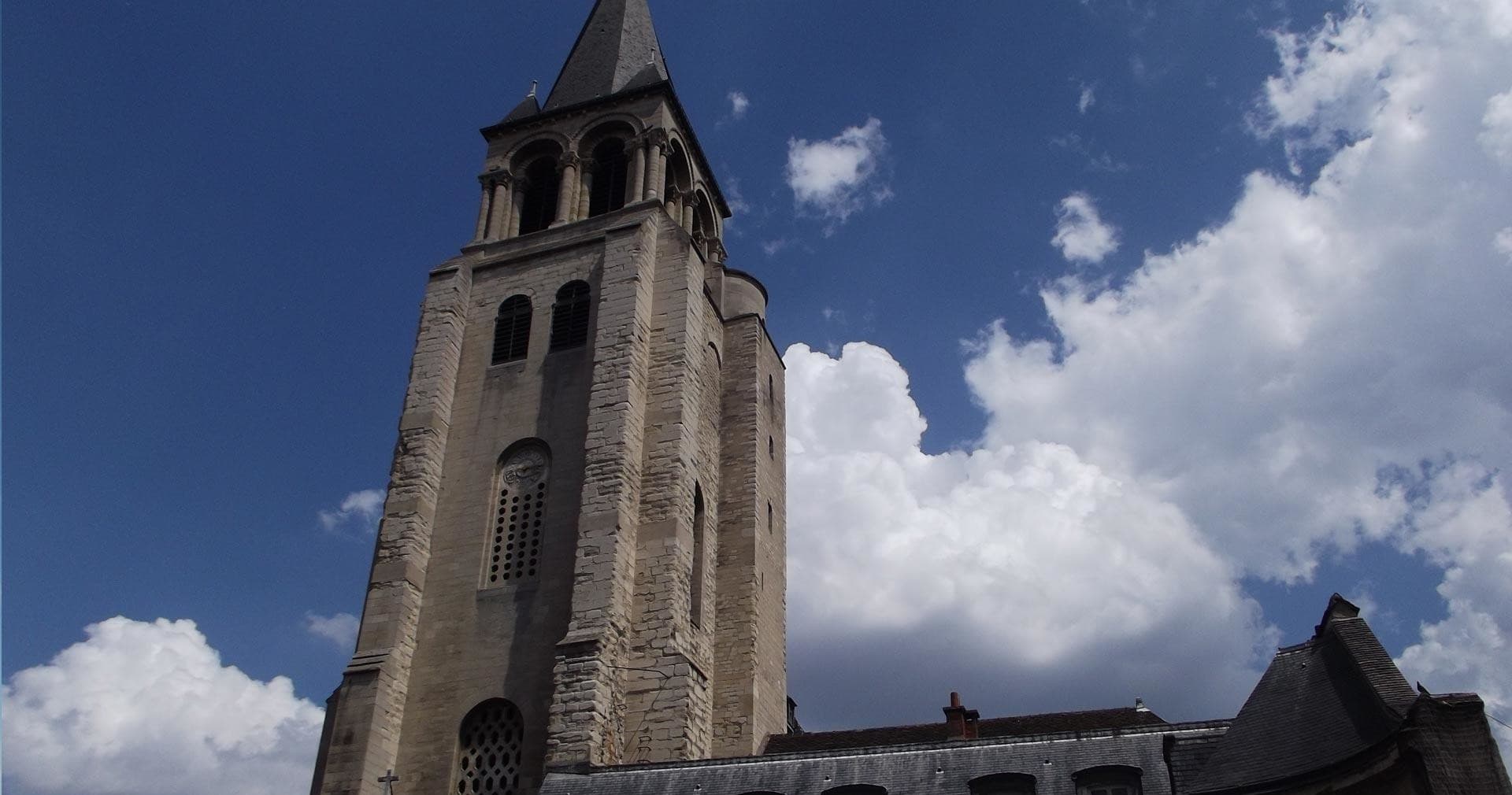 Saint Germain Quartier Tour