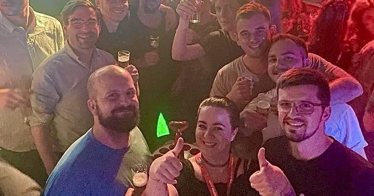 Private Pub Crawl - Kwartier Latäng