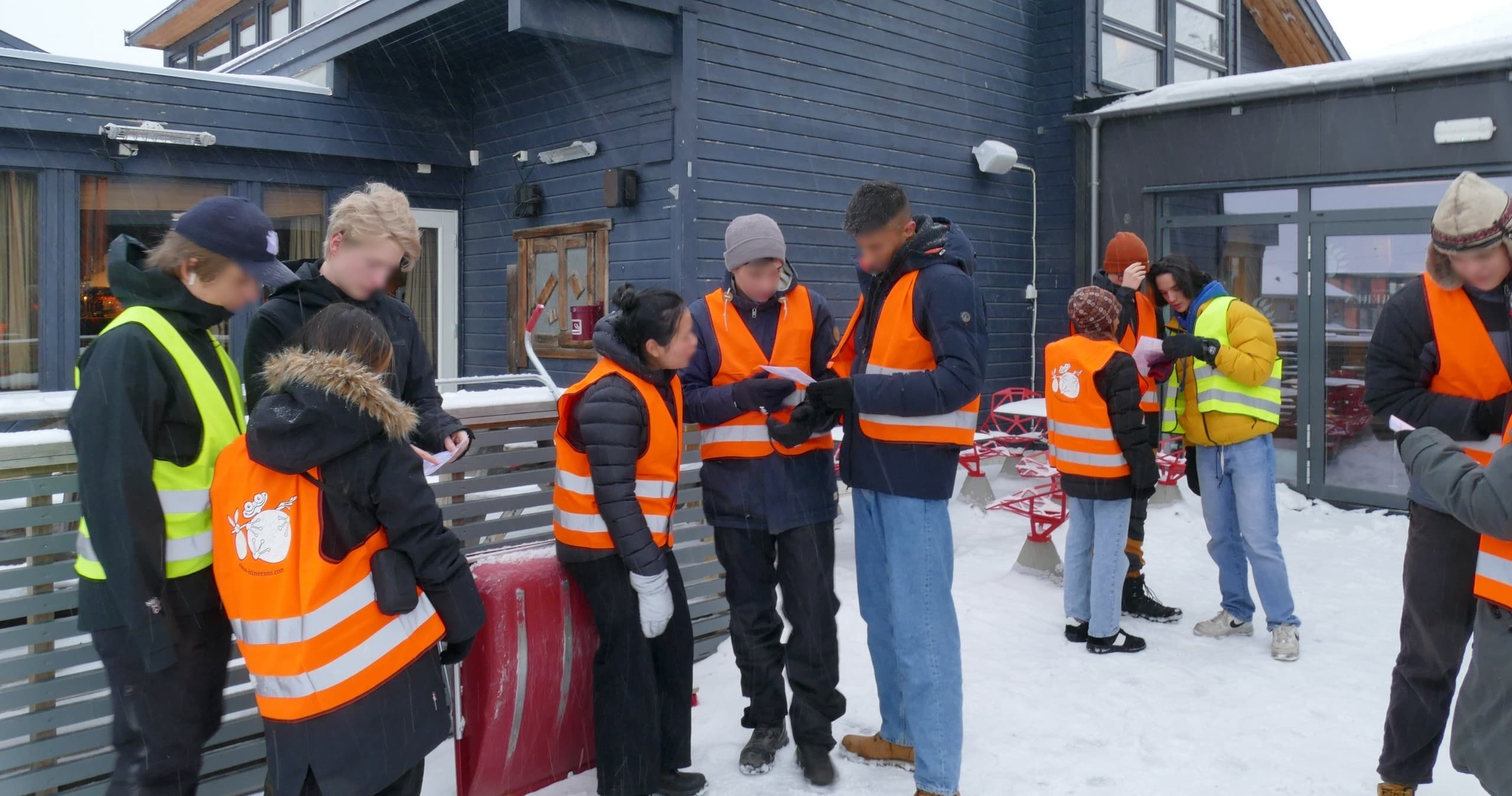 Scavenger Hunt in Longyearbyen