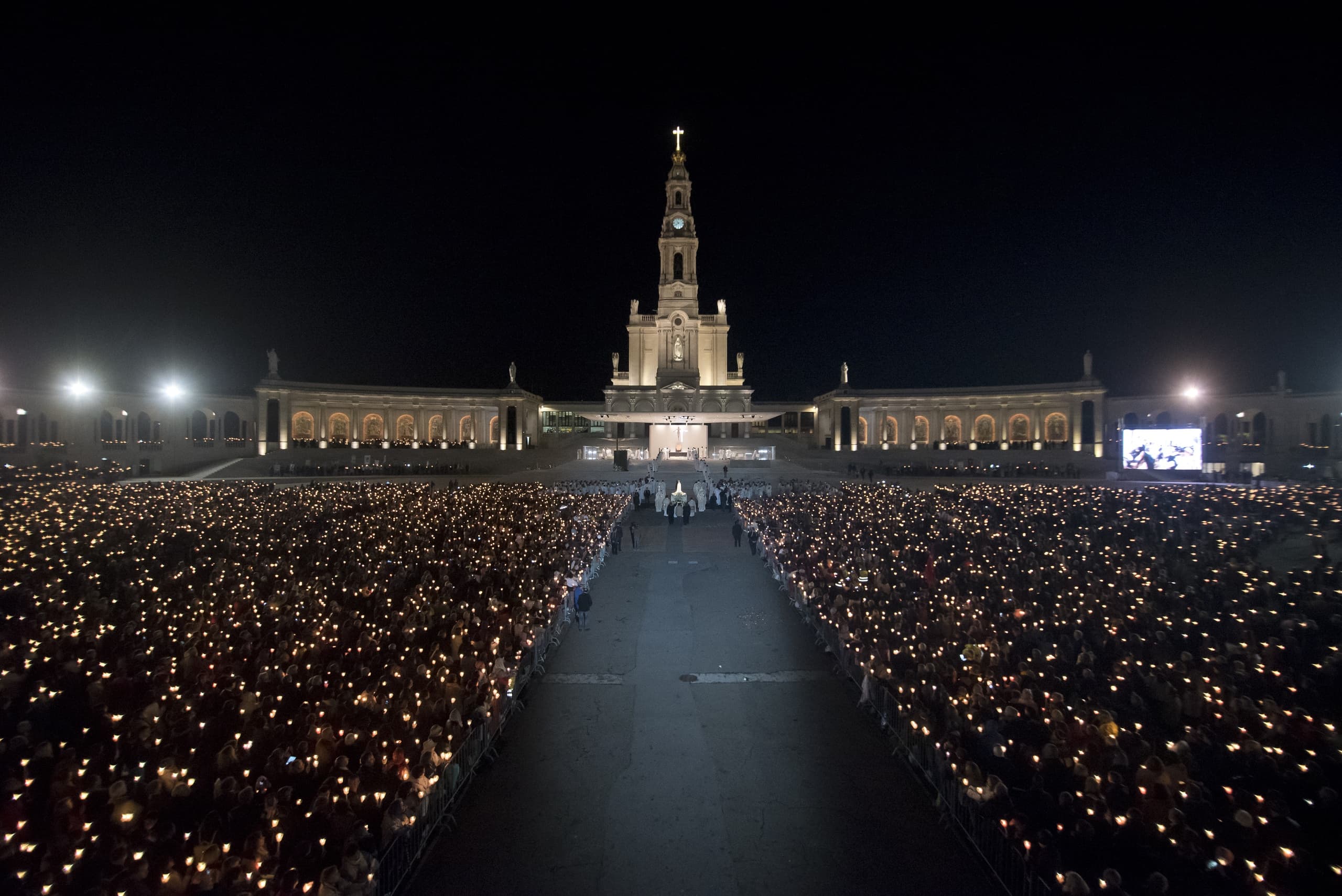 Tour HD Fátima com Procissão das Velas