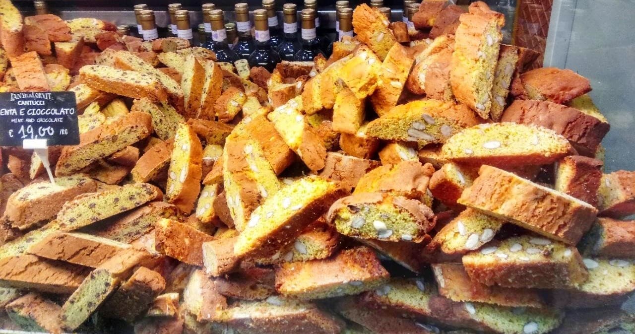 Tasty Florence Food Tour & Sightseeing around San Lorenzo Farmers Market & Duomo