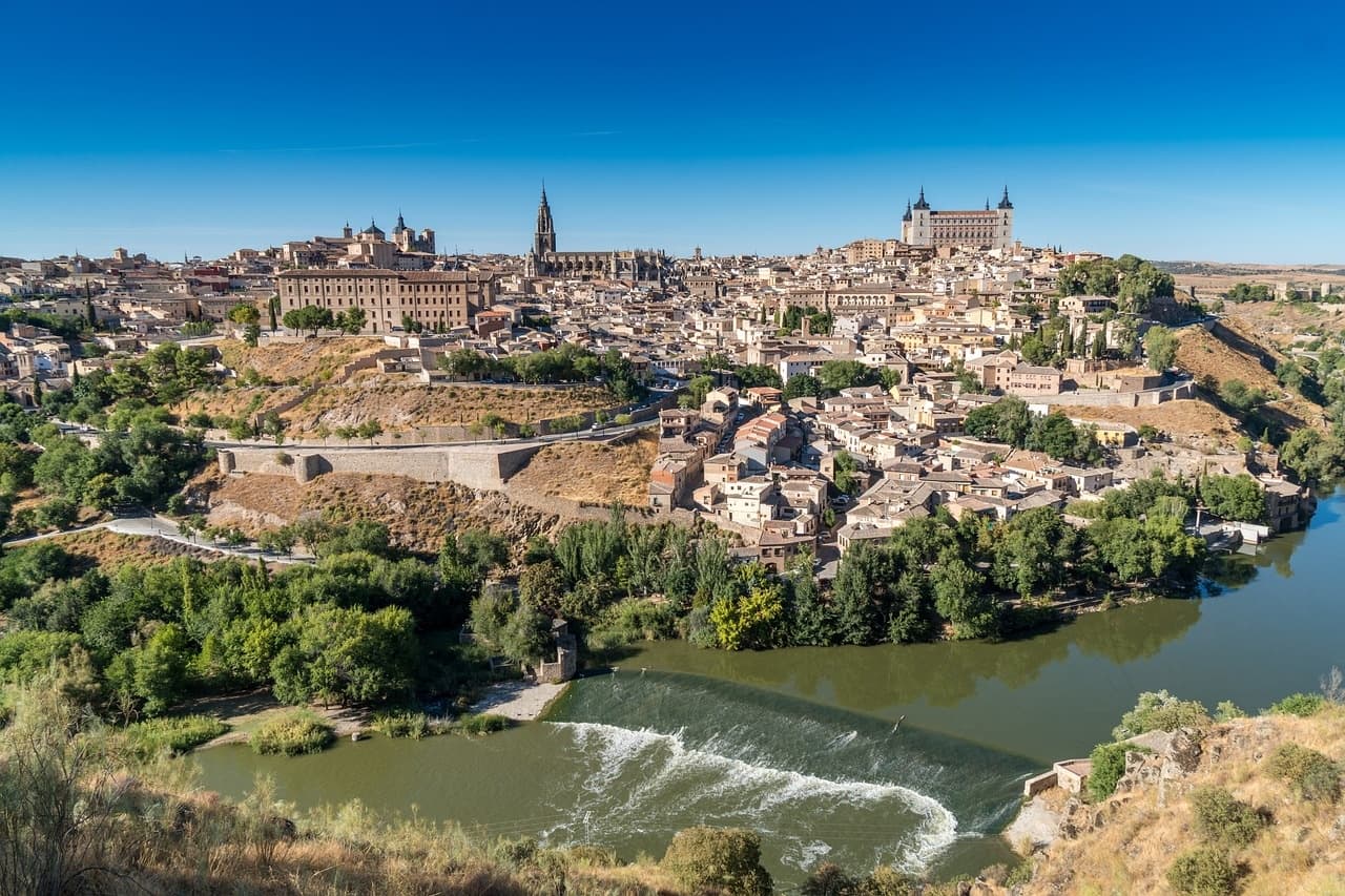 PRIVADO: Toledo, Ciudad de las Tres Culturas