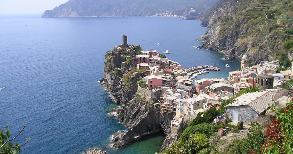 5 Terre in Liguria from Livorno Tuscany port