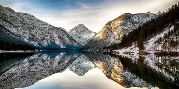 Tundra Tours; Magical Mountain Lakes 2.0