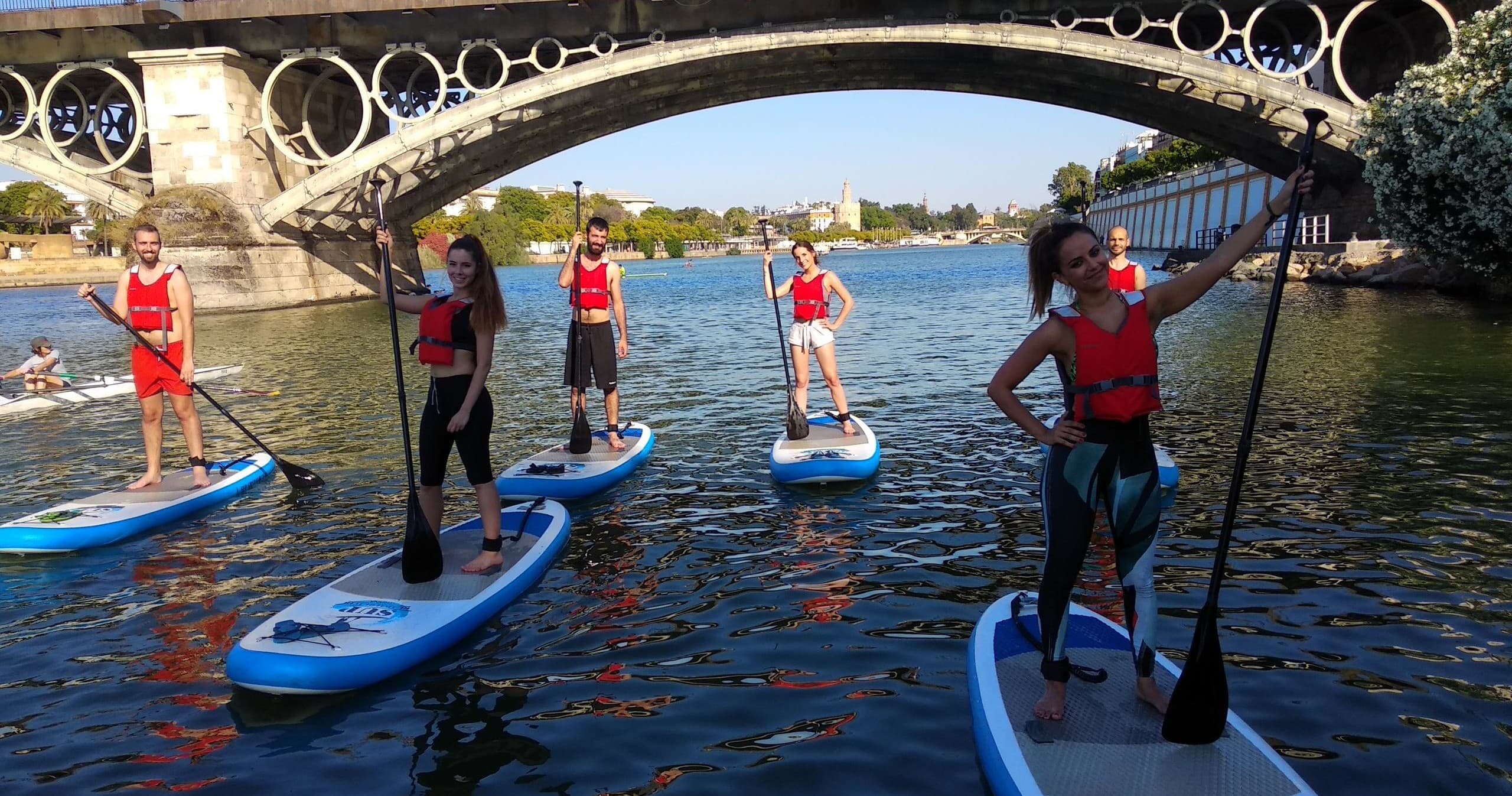Paddle surf al atardecer en Sevilla