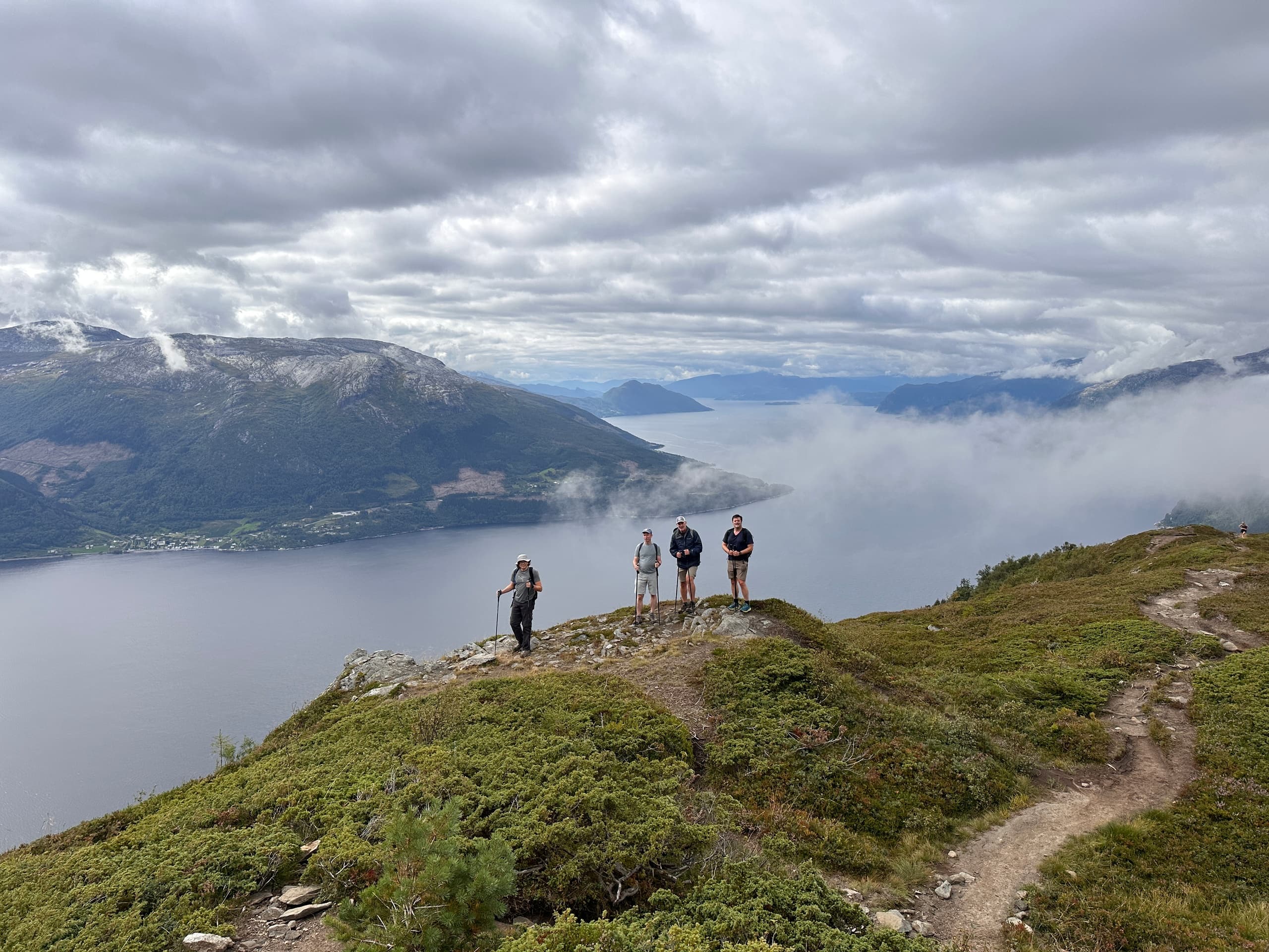 Full Day Hike – Mt Oksen