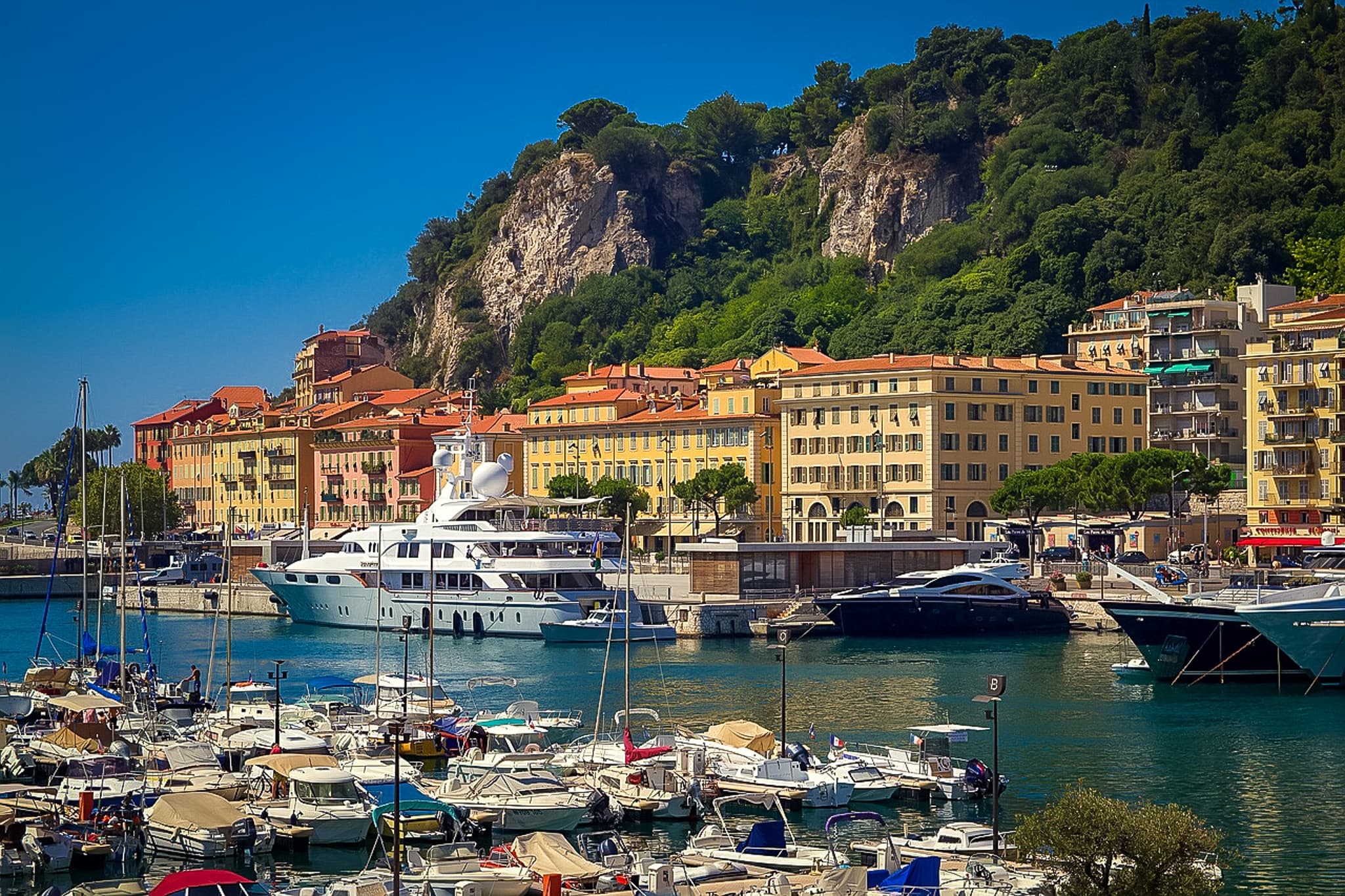 Welcome to Nice the Beautiful!