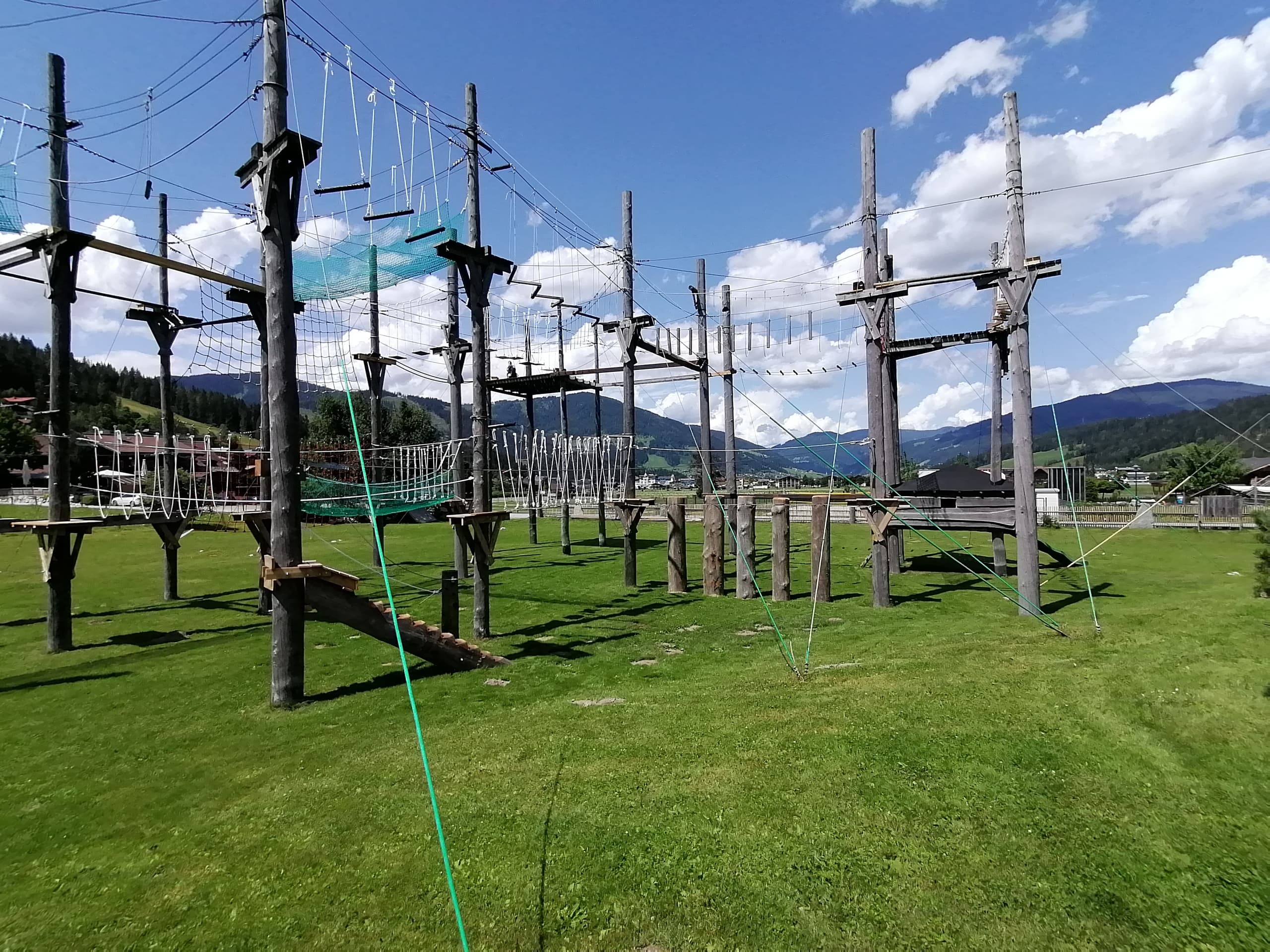 Kinder- Hochseilgarten