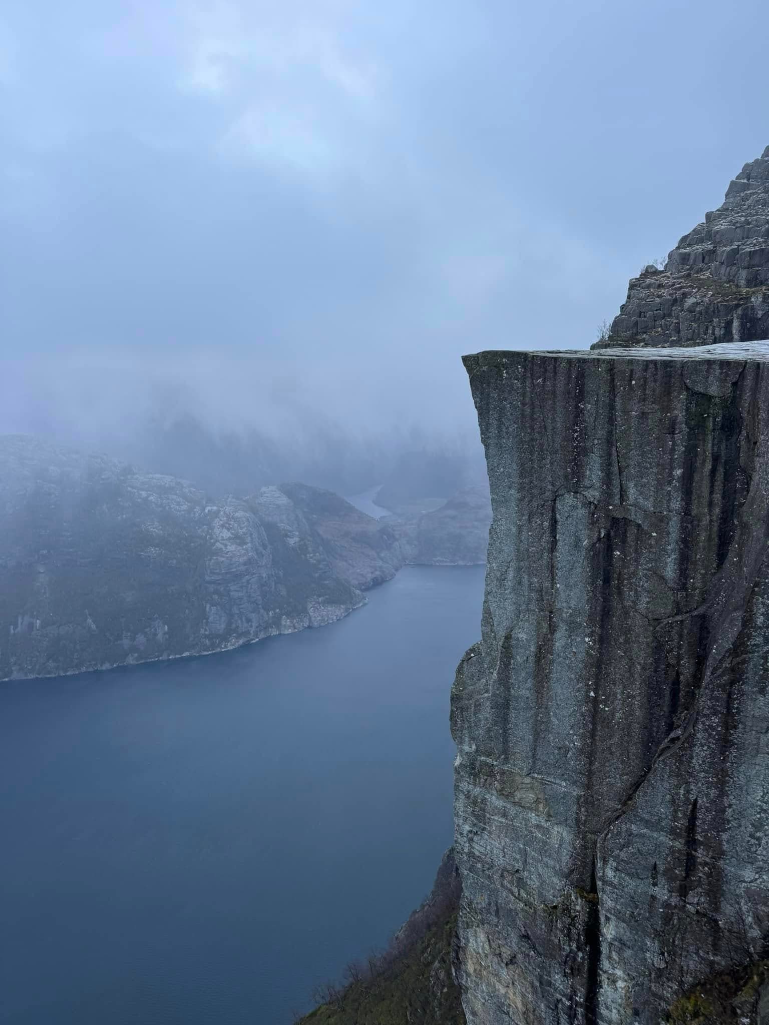 Haugesund – Lysefjorden and the PULPIT ROCK | Preikestolen