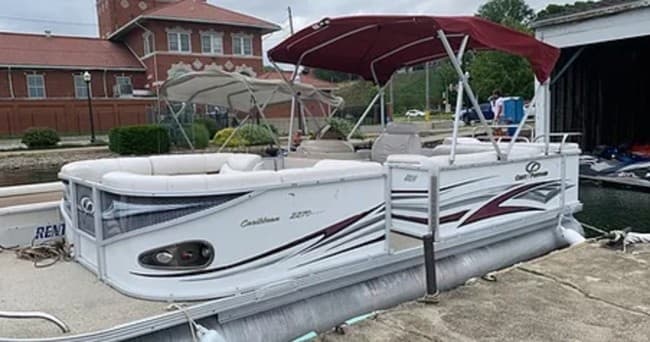 22' Crest Pontoon Rental
