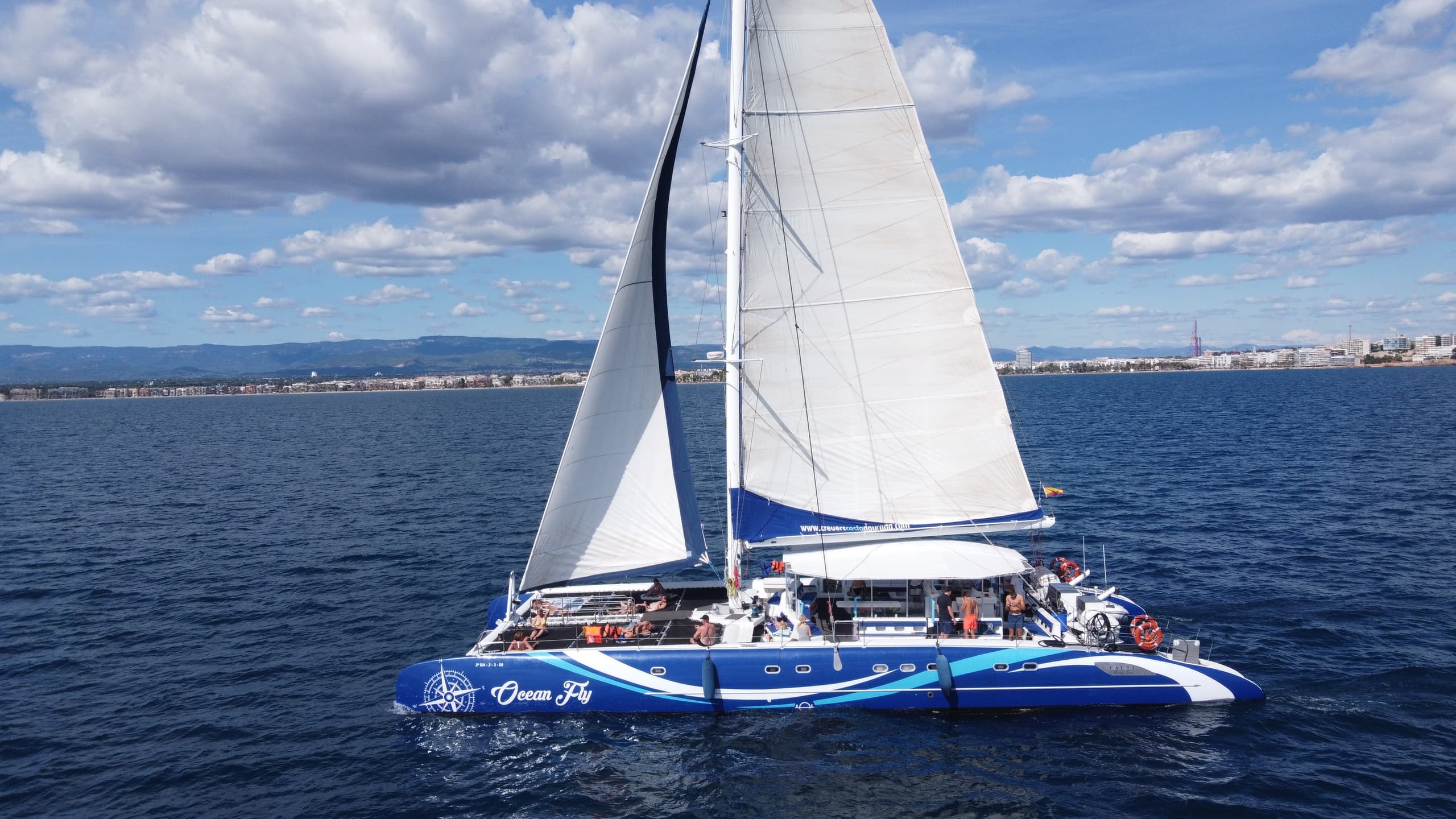 Catamáran de vela  1 hora