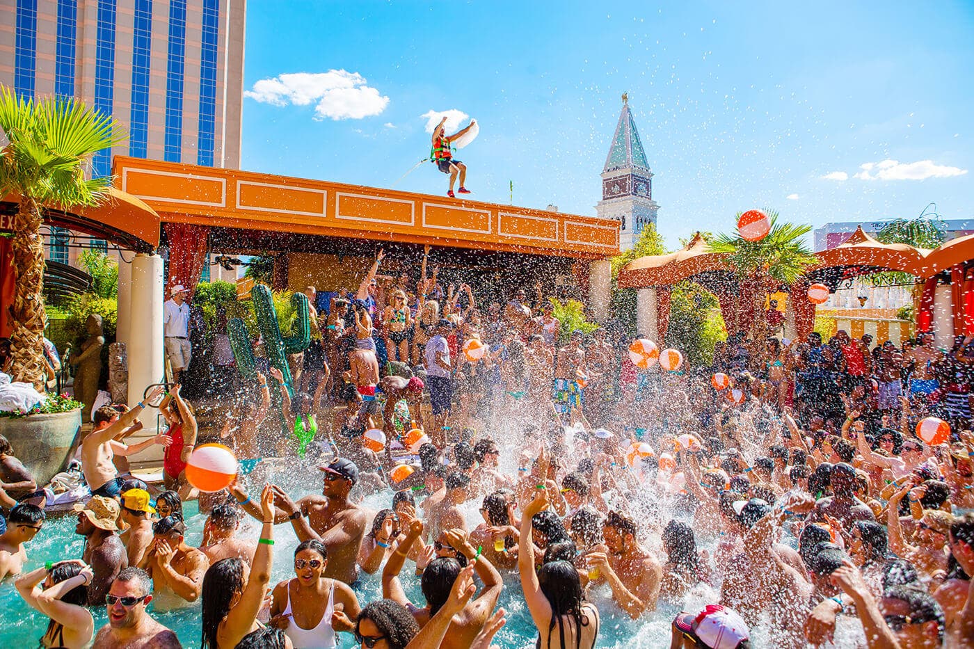 Spring Break Vegas Pool Crawl