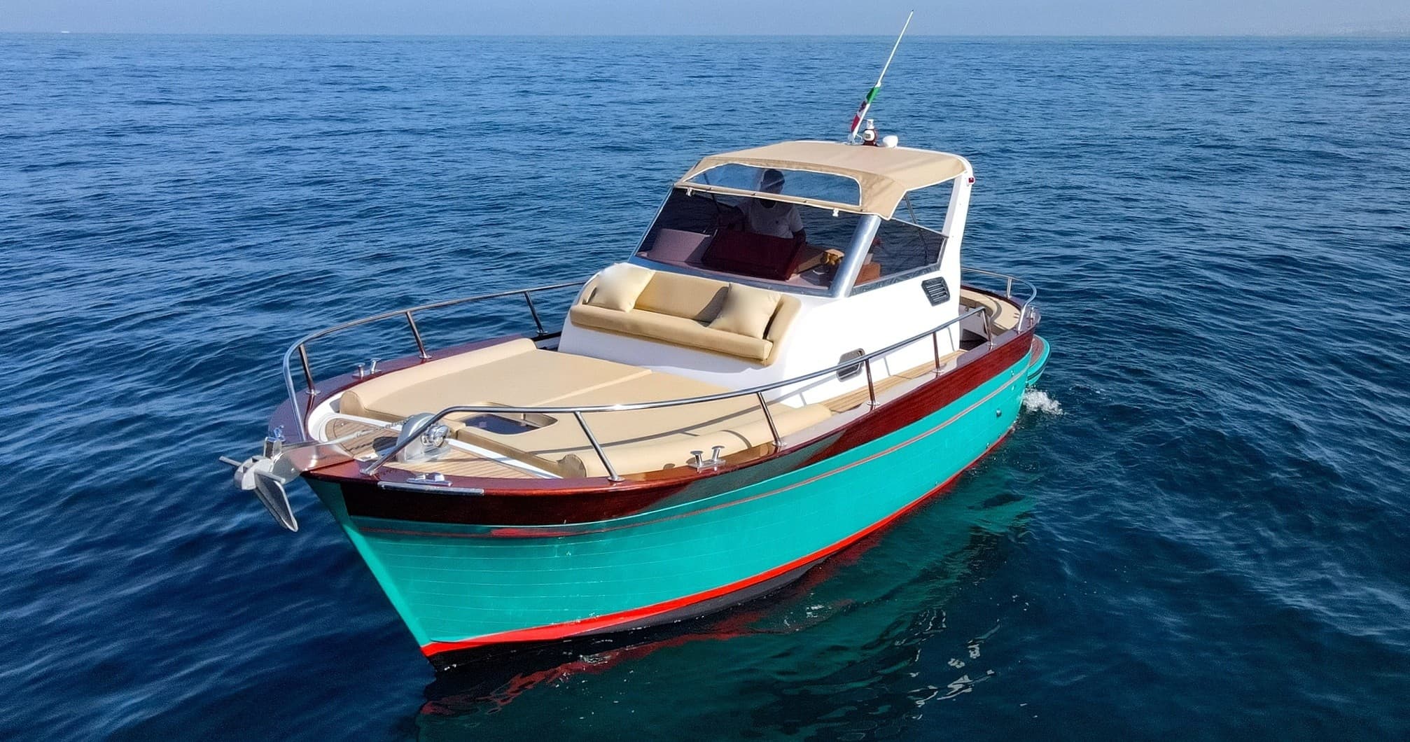 Gozzo Jeranto 750 - Tour privato in barca in costiera amalfitana con skipper