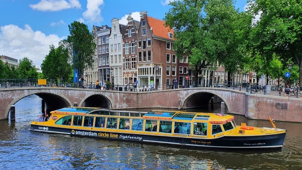 Amsterdam Canal Cruise from Anne Frank Museum