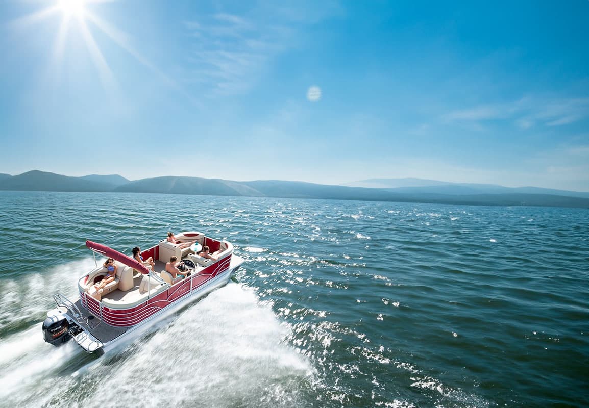 Pick Up: Pontoon Boat Rental