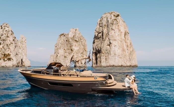 Capri boat experience