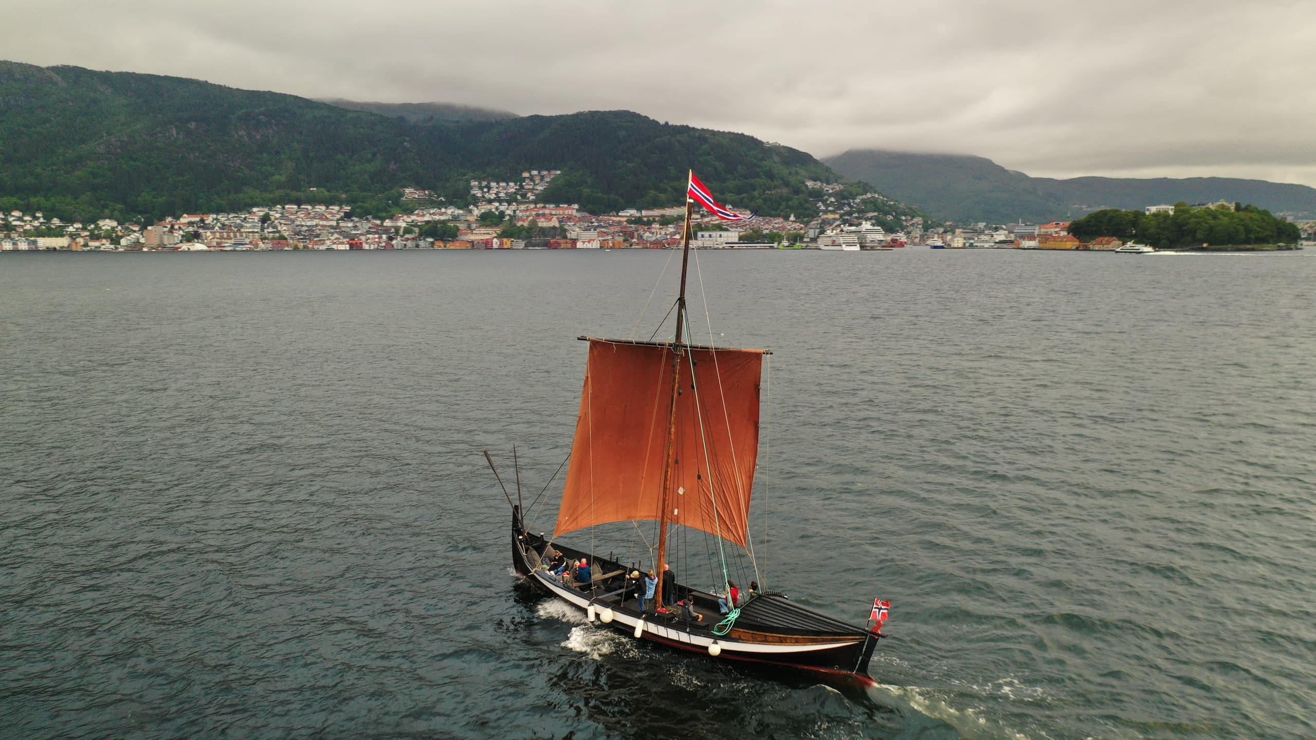 1.5 Hour Viking Voyage