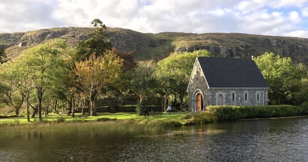 Private Tour to Gougan Barra and Glengarriff