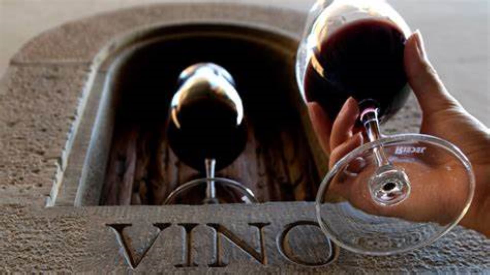 WINE WINDOWS TOUR – Explore the famous Buchette del Vino" - Guided Walking Tour included Happy Hour Tasting"