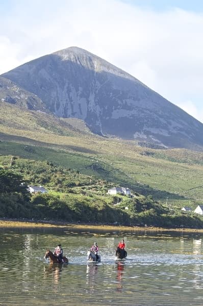 Mulranny + Tiernaur Beach Trek