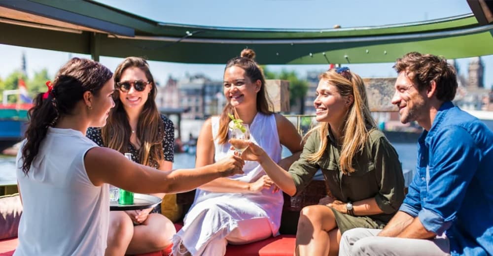 Private Cruise | Departure Central Station