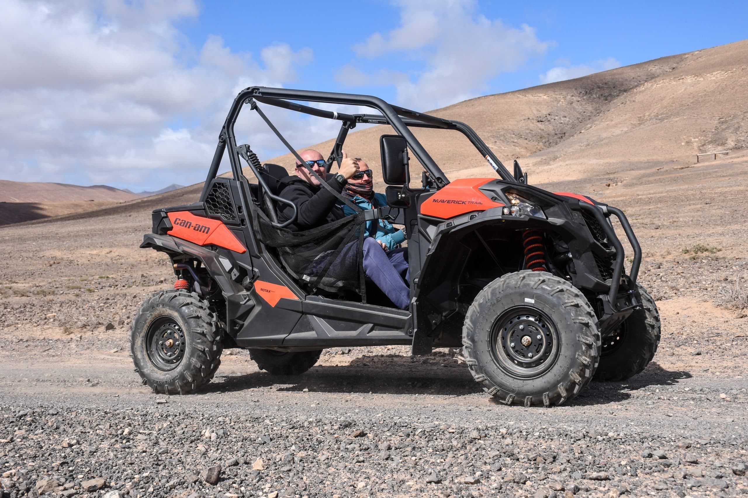 Exclusive New CanAm 800cc para 1 ó 2 personas