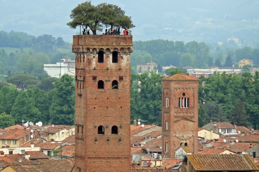 Pisa & Lucca from La Spezia
