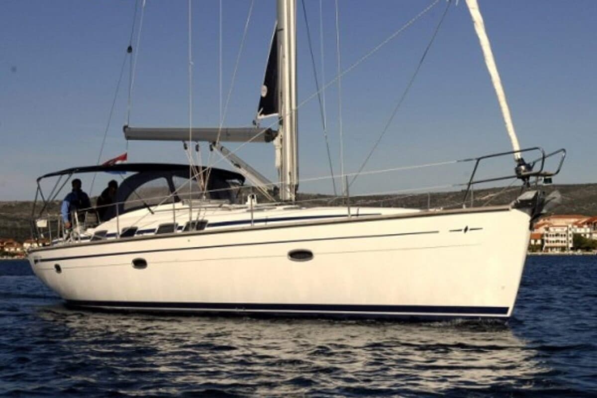 Alquiler Velero Bavaria 46 Cruiser Azimut 36""